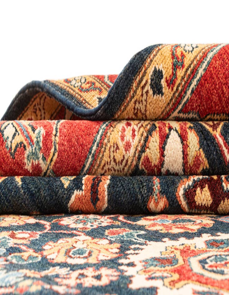 Detail image of  8' 3 x 9' 9 Ghazni Diyar Rug