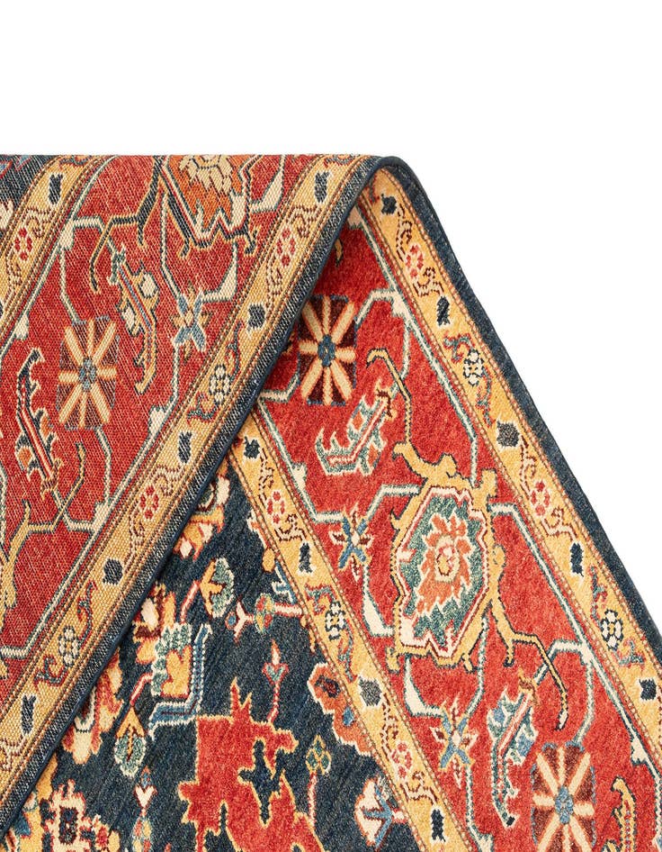 Detail image of  8' 3 x 9' 9 Ghazni Diyar Rug