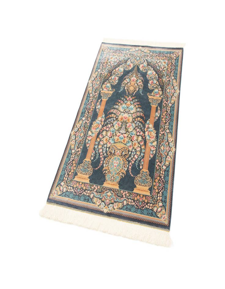 Detail image of  3' 2 x 4' 9 Ghom Design Rug