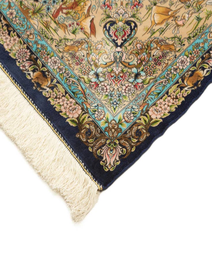 Detail image of  8' x 11' 4 Ghom Design Rug