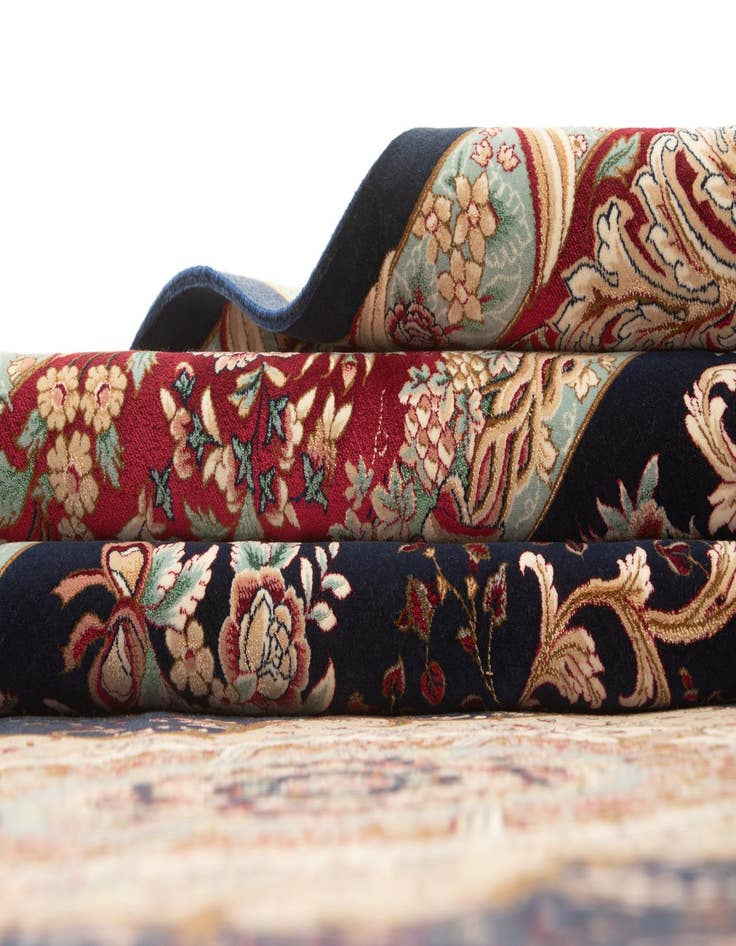 Detail image of  6' 5 x 9' 6 Ghom Design Rug