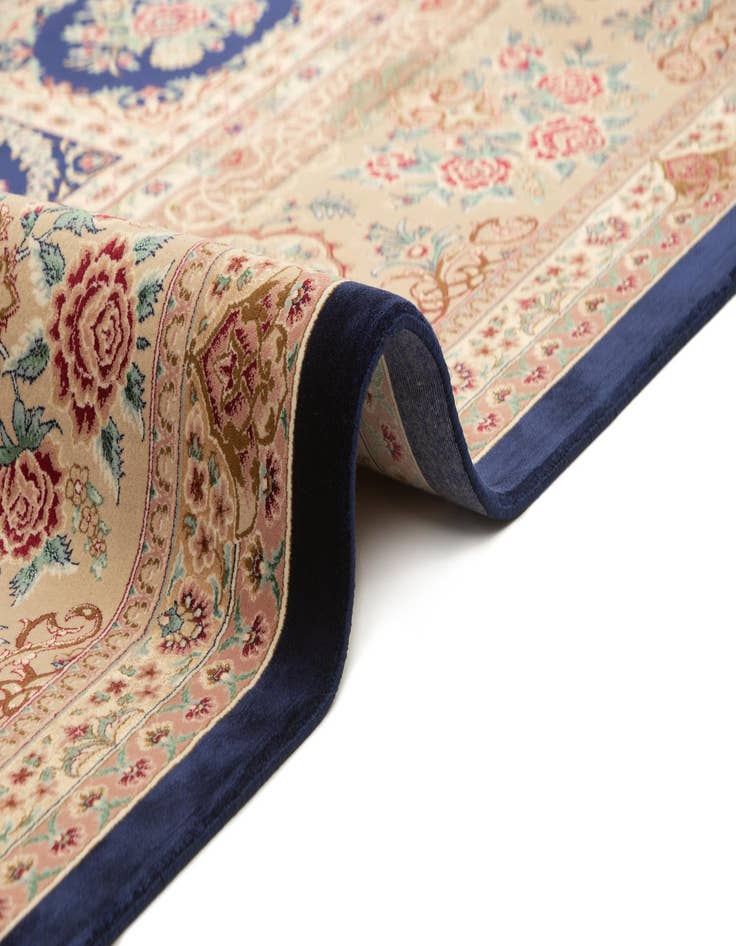 Detail image of  8' x 11' 3 Ghom Design Rug