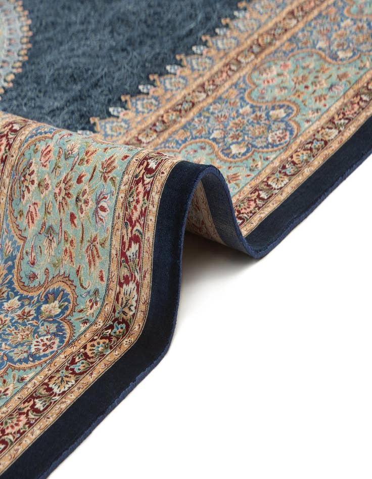 Detail image of  6' 6 x 9' 8 Ghom Design Rug