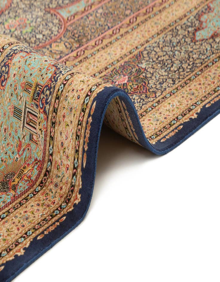 Detail image of  6' 4 x 9' 11 Ghom Design Rug