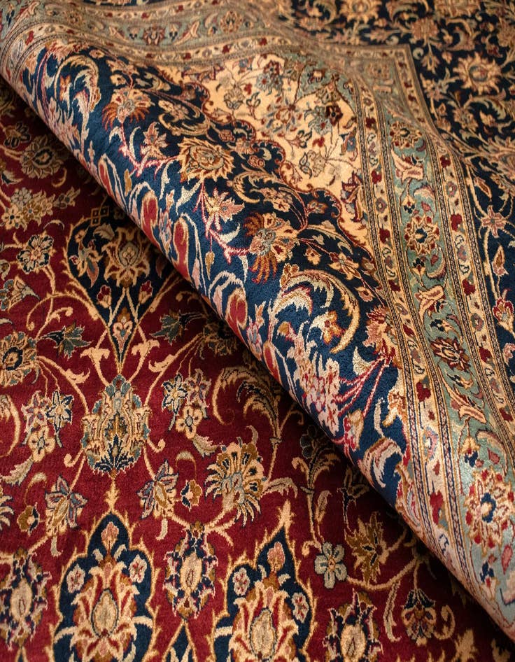 Detail image of  8' 1 x 11' 6 Ghom Silk Rug