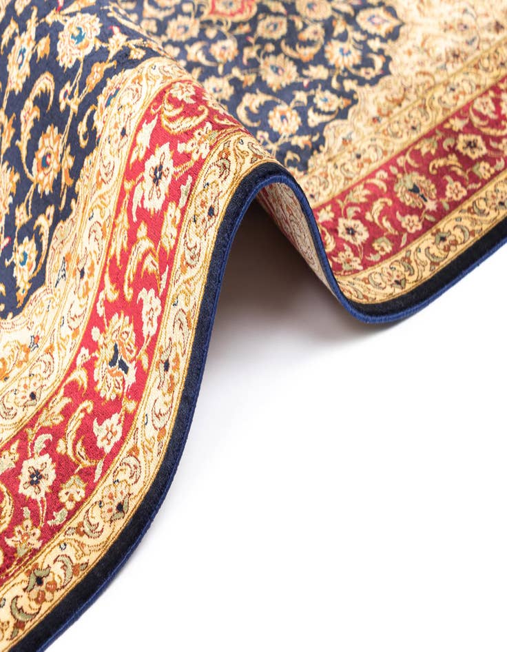 Detail image of  2' 7 x 4' Ghom Silk Rug