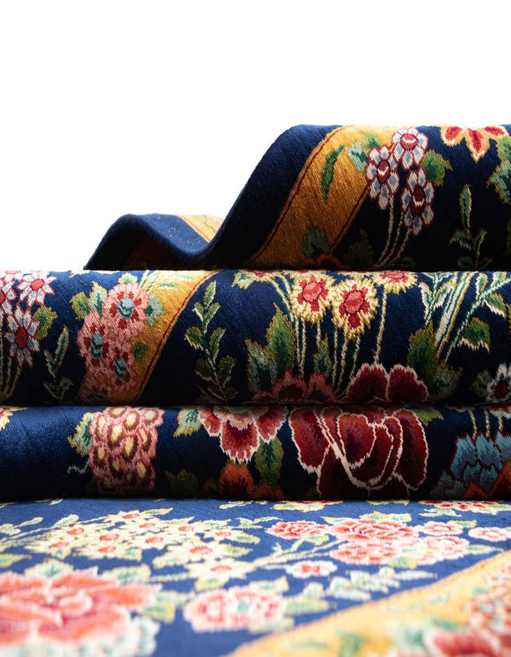 Detail image of  3' 3 x 5' 1 Ghom Silk Rug