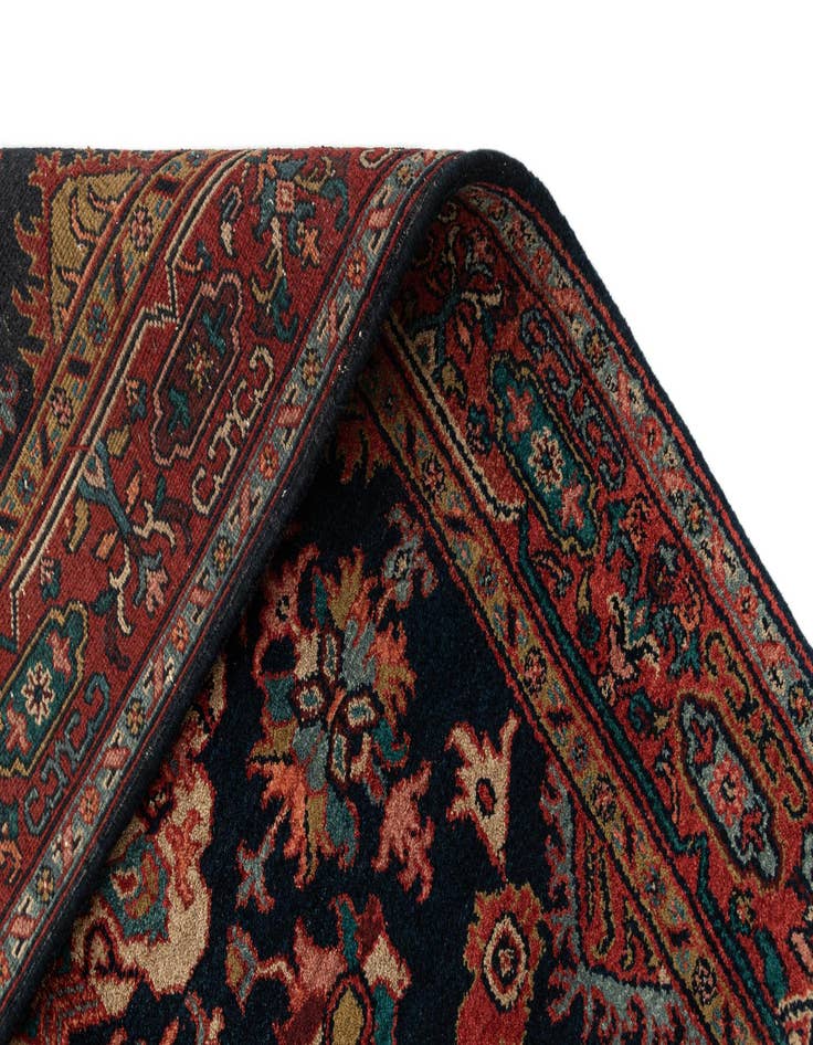 Detail image of  5' 7 x 8' 1 Heriz Rug