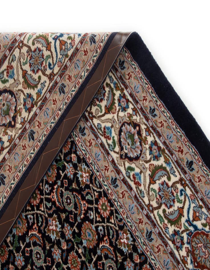 Detail image of  6' 9 x 9' Indo Herati Wool Rug