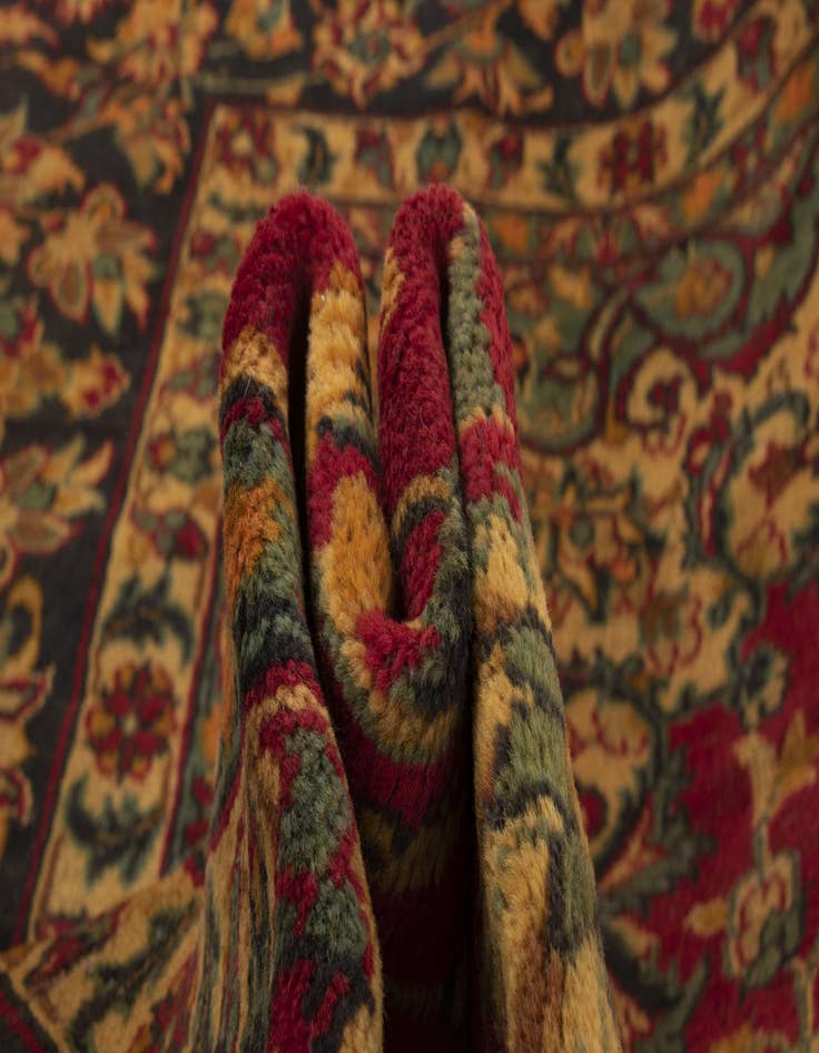 Detail image of  9' 10 x 12' 10  Hand Knotted Isfahan Persian Wool Rug