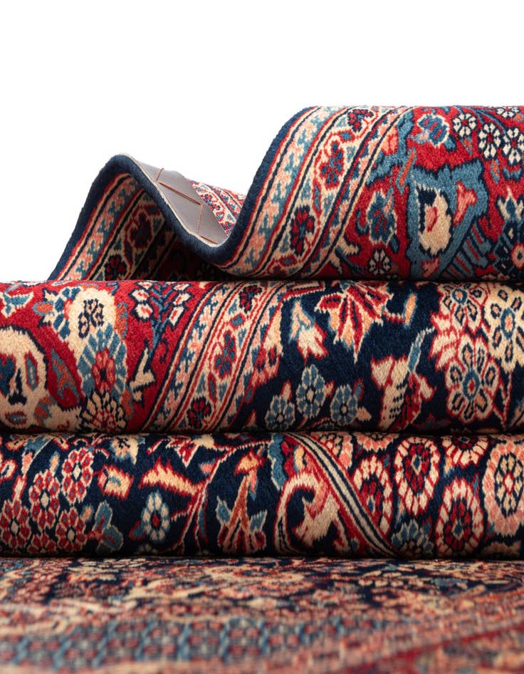 Detail image of  4' 4 x 6' 10 Kashan Wool Rug