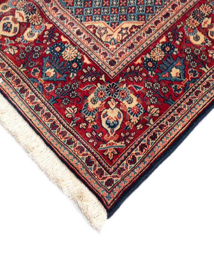 Detail image of  4' 4 x 6' 10 Kashan Wool Rug