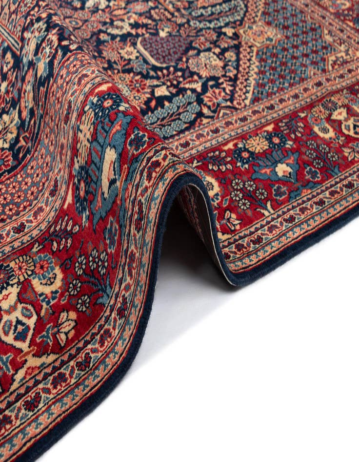 Detail image of  4' 4 x 6' 10 Kashan Wool Rug