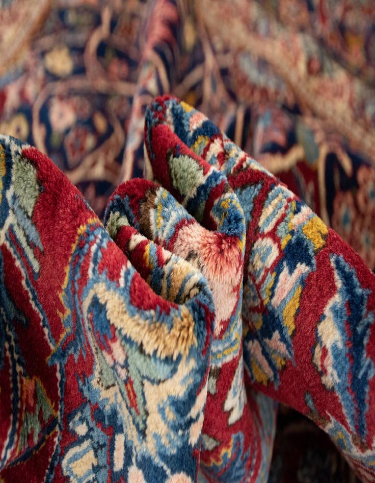 Detail image of  8' 10 x 12' 4  Hand Knotted Kashan Persian Wool Rug