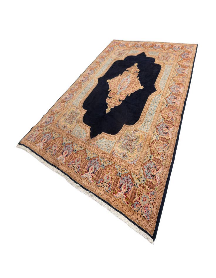 Detail image of  10' x 13' 3 Kerman Wool Rug