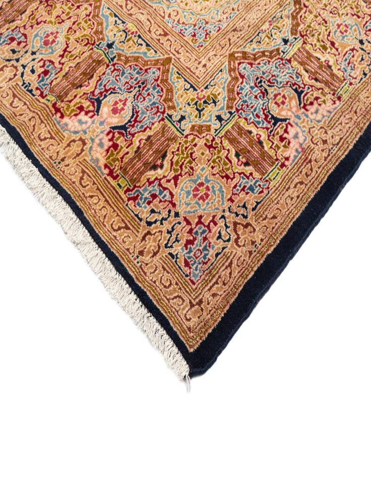 Detail image of  10' x 13' 3 Kerman Wool Rug