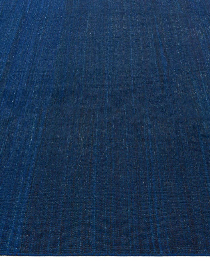 Detail image of 6' 10 x 9' 7 Hand Woven Kilim Modern Wool Rug