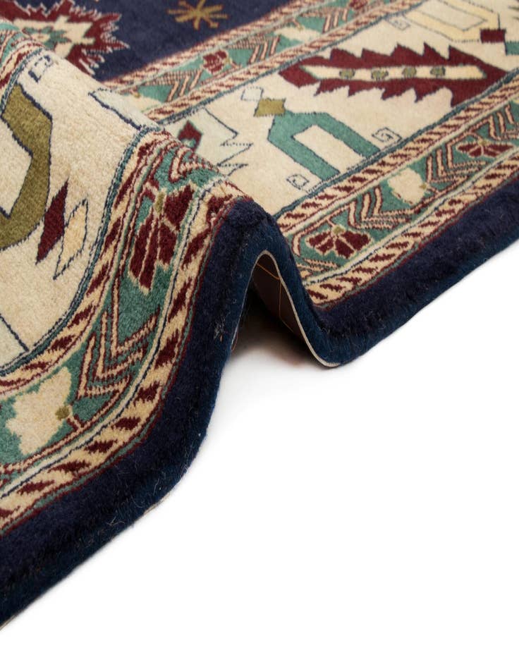 Detail image of  8' 1 x 10' 11  Hand Knotted Lesghi Wool Rug