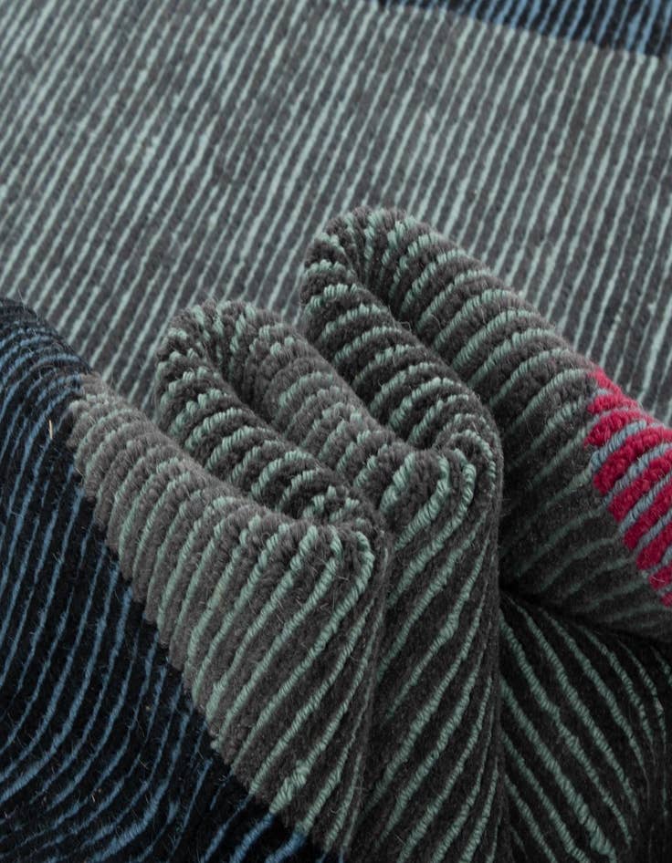 Detail image of  6' 1 x 8' 3  Hand Knotted Modern Farona Wool Rug