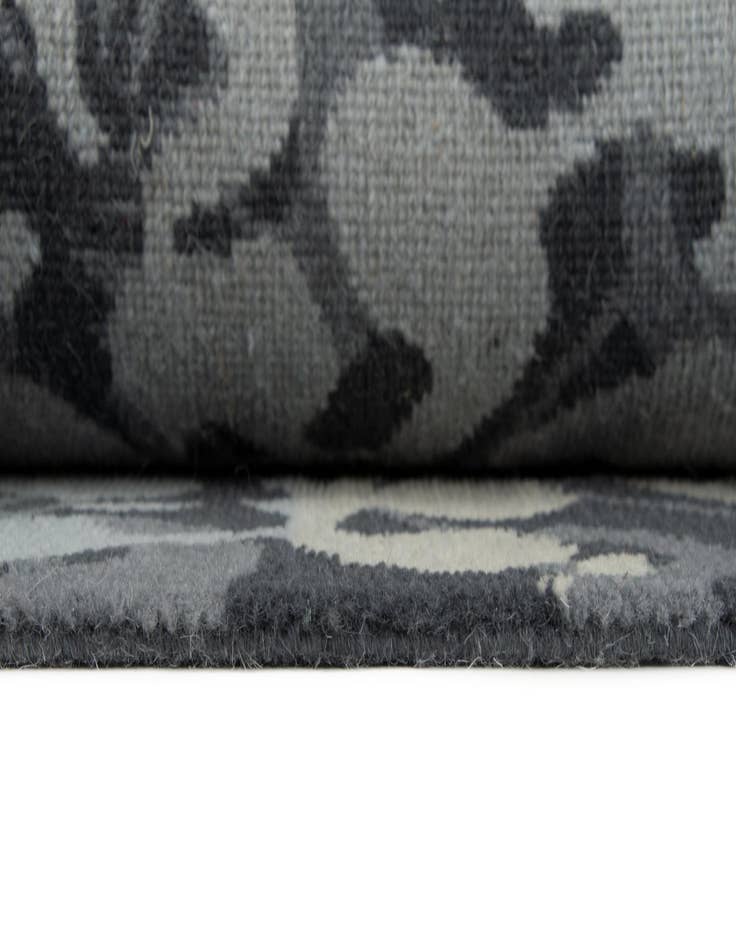 Detail image of  7' 5 x 10'  Hand Knotted Modern Himalaya Wool Rug