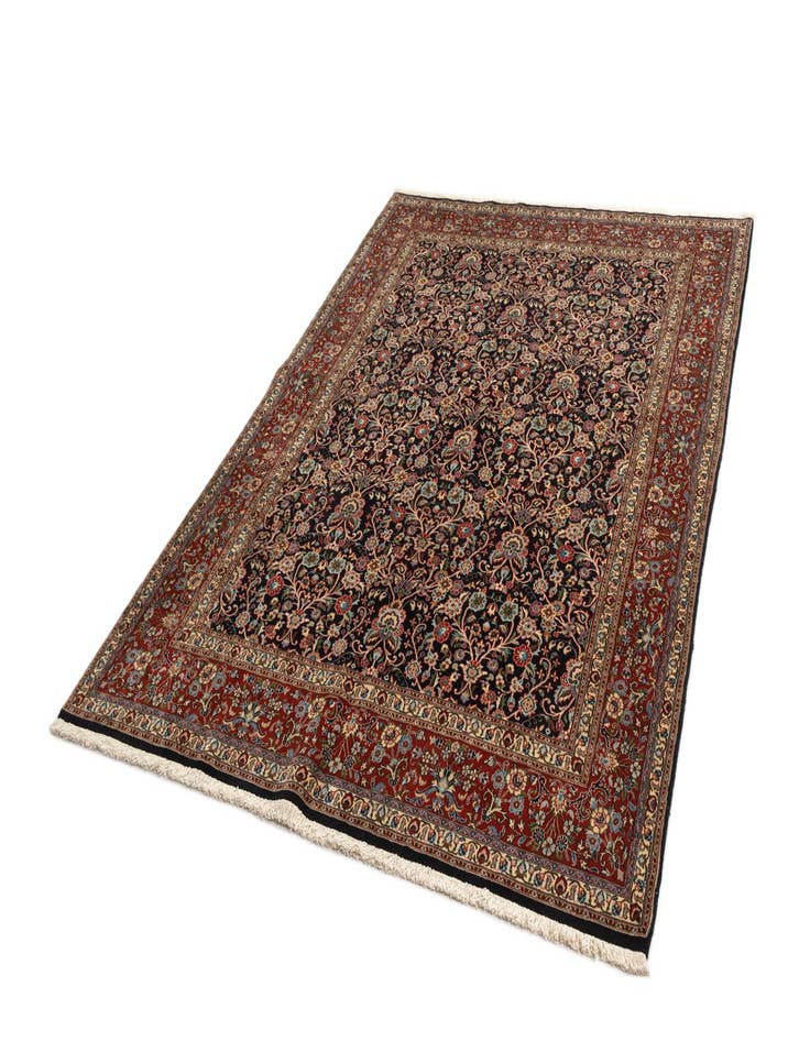 Detail image of  6' 5 x 8' 11 Mood Wool Rug