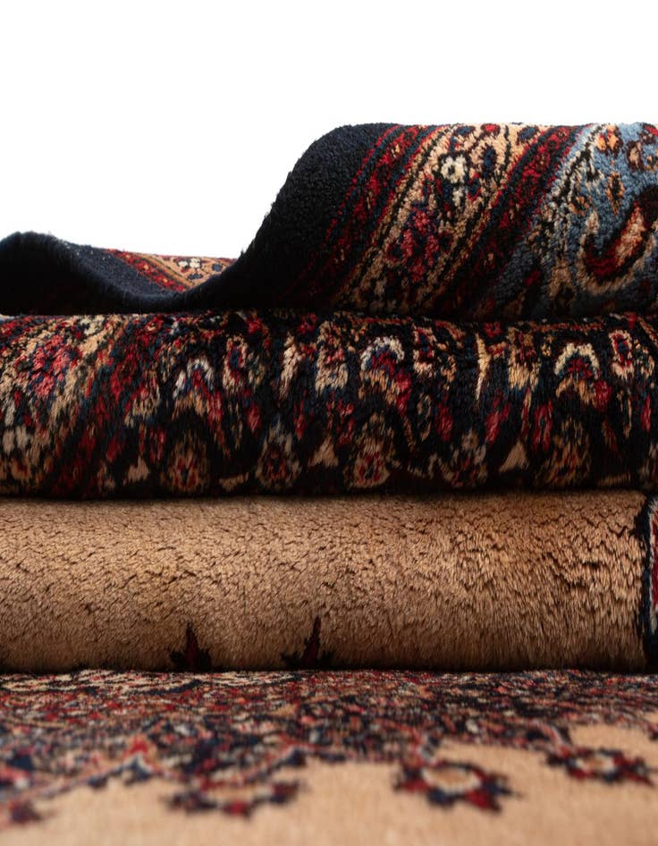 Detail image of  7' 1 x 10' 6 Mood Wool Rug