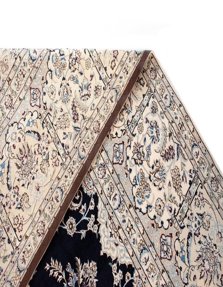 Detail image of  15' 6 x 21' 2  Hand Knotted Nain Persian Rug