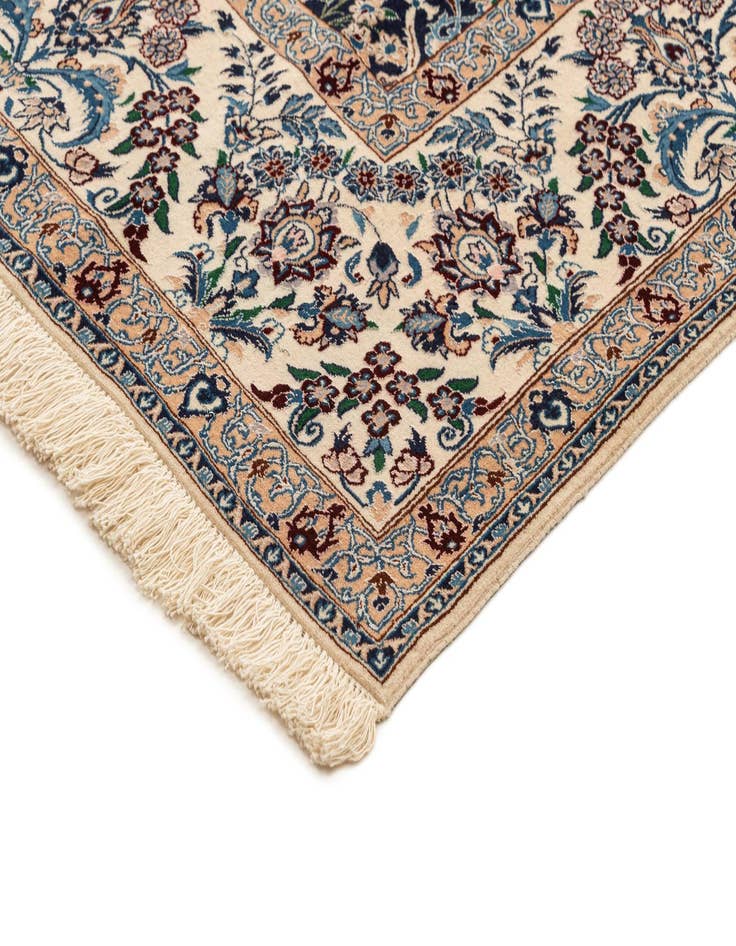 Detail image of  6' 8 x 9' 11  Hand Knotted Nain Rug