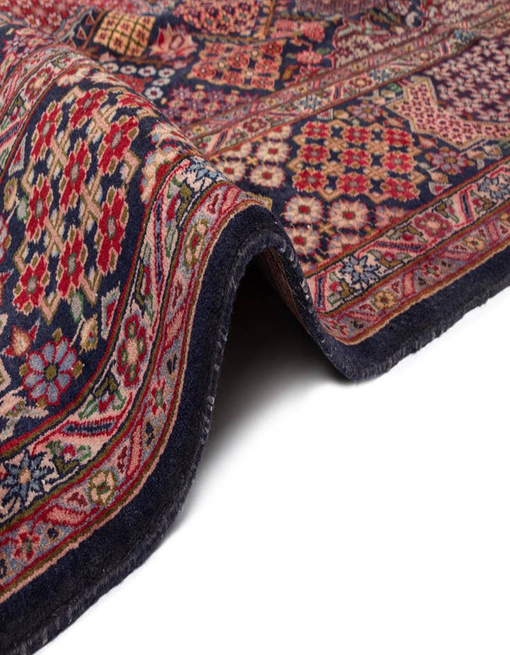 Detail image of  9' 7 x 13' 3 Najafabad Wool Rug