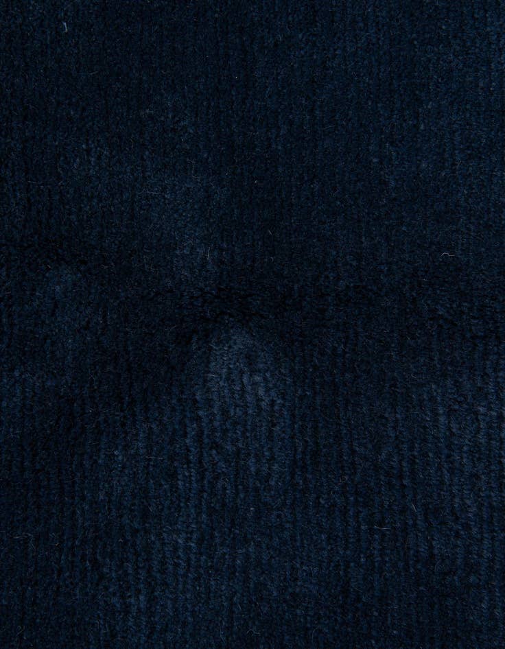 Detail image of  4' 9 x 6' 8  Hand Knotted Nepal Rug