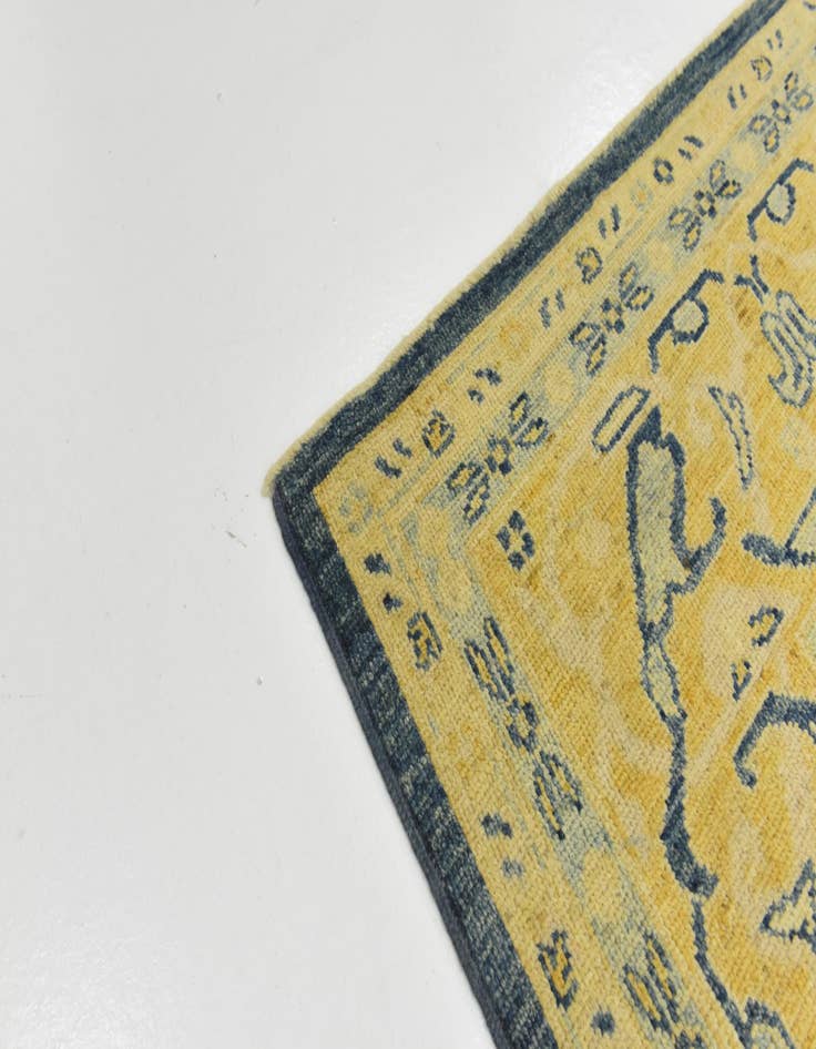 Detail image of  9' 6 x 12' 3  Hand Knotted Peshawar Ziegler Wool Rug