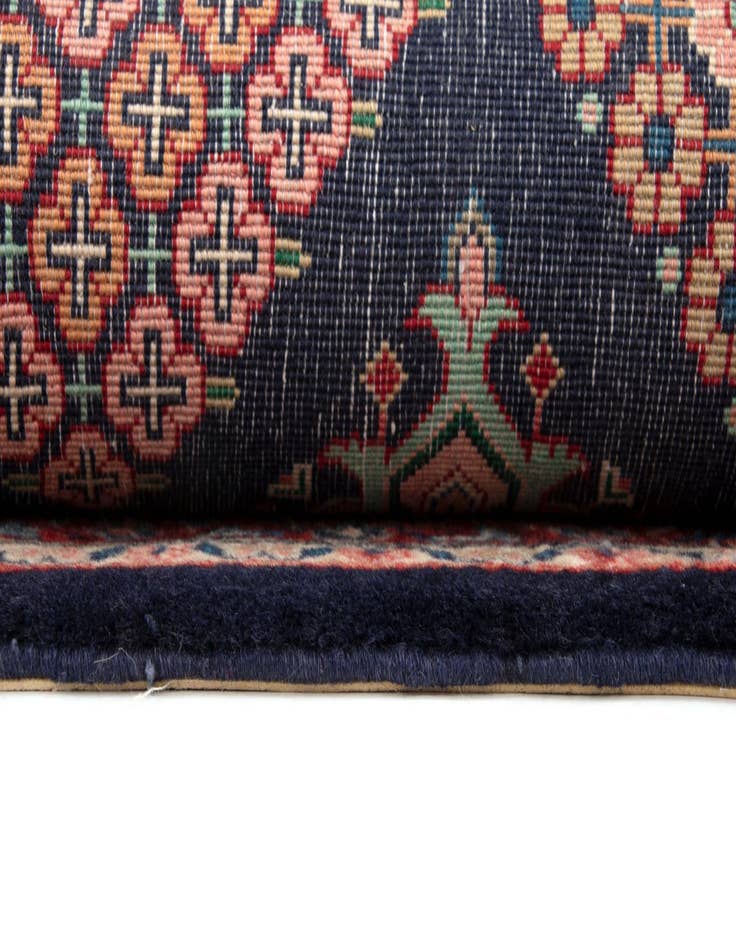 Detail image of  3' 5 x 5'  Hand Knotted Sarough Persian Wool Rug
