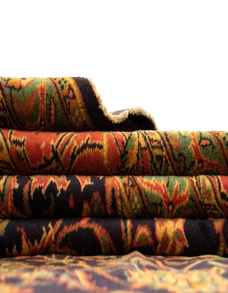 Detail image of  9' 10 x 13' 3  Hand Knotted Sarough Persian Wool Rug