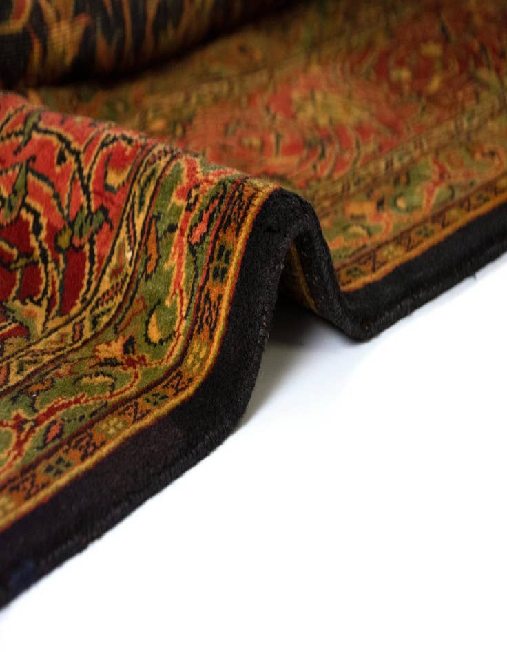 Detail image of  9' 10 x 13' 3  Hand Knotted Sarough Persian Wool Rug