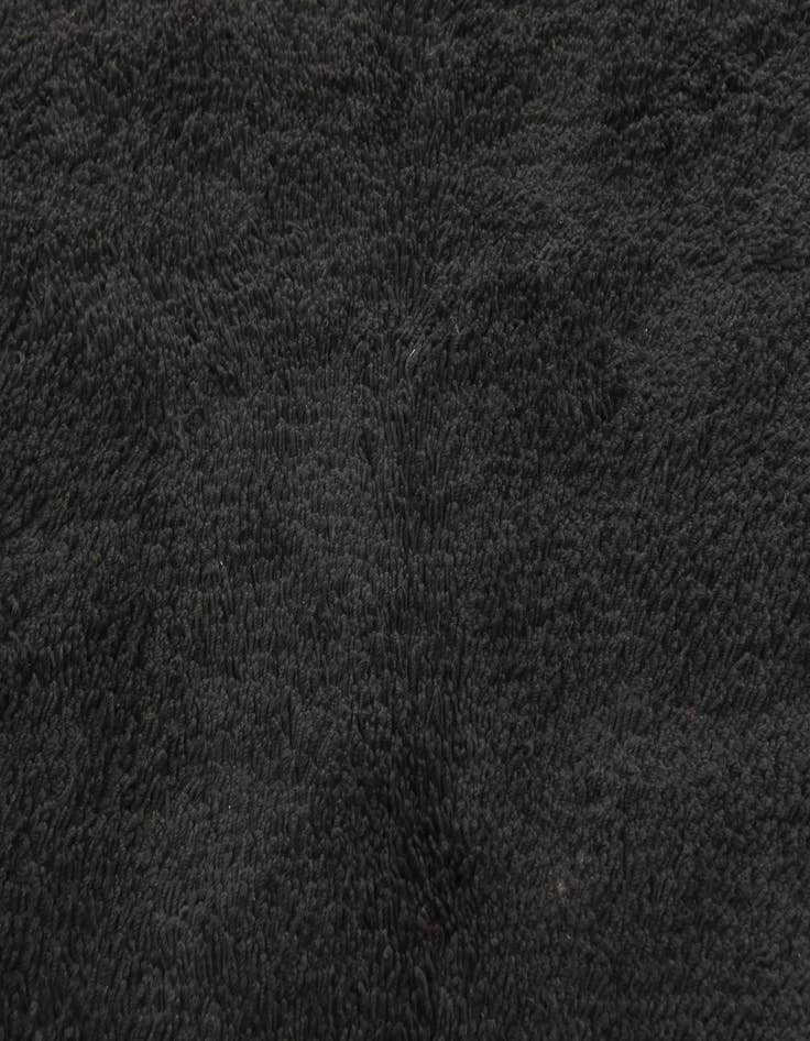 Detail image of  5' 7 x 7' 7 Solid Shag Rug