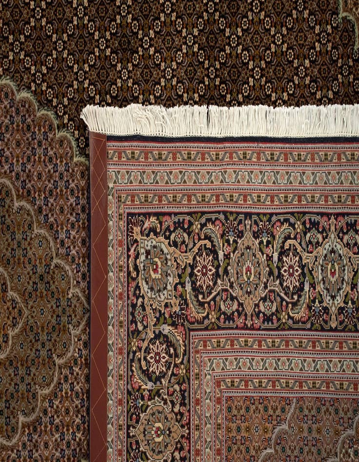 Detail image of  6' 8 x 10' Tabriz Mahi Rug