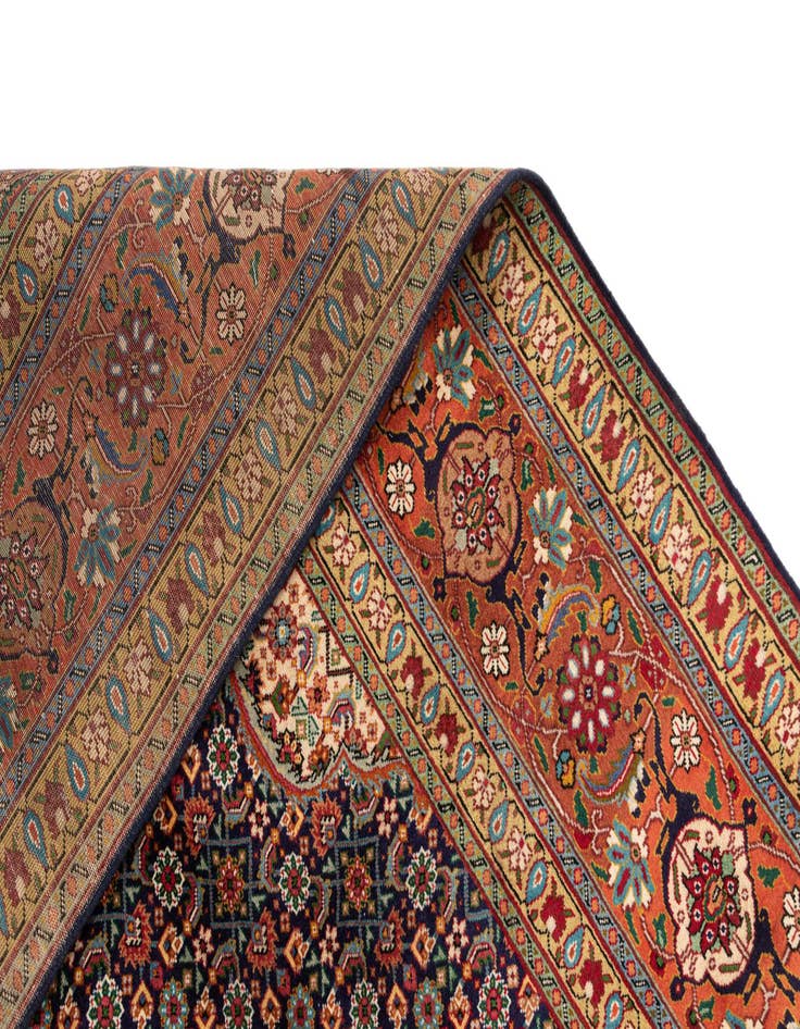 Detail image of  10' x 13' 7 Tabriz Wool Rug