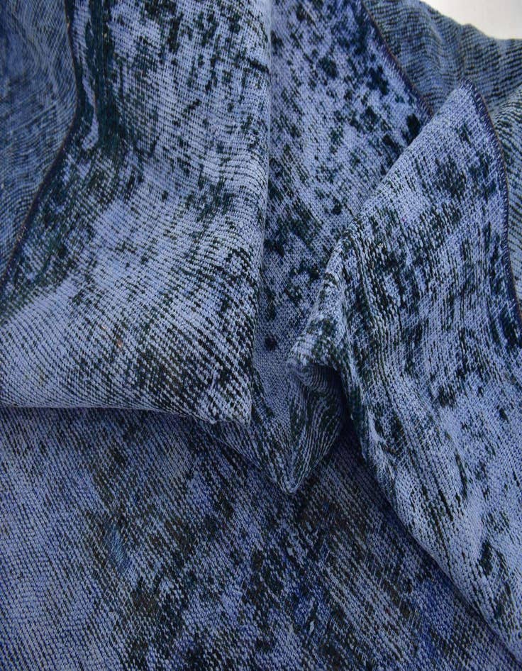 Detail image of  6' 8 x 9' Ultra Vintage Wool Rug