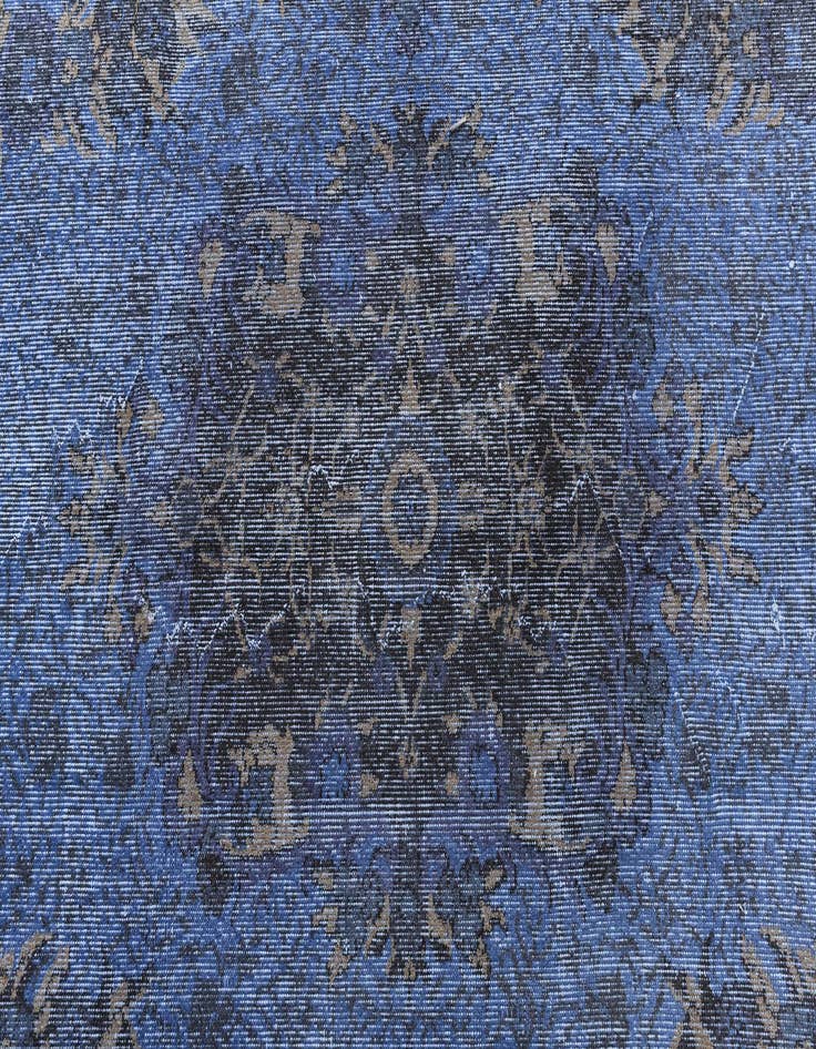Detail image of  5' 10 x 9' 9 Ultra Vintage Wool Rug