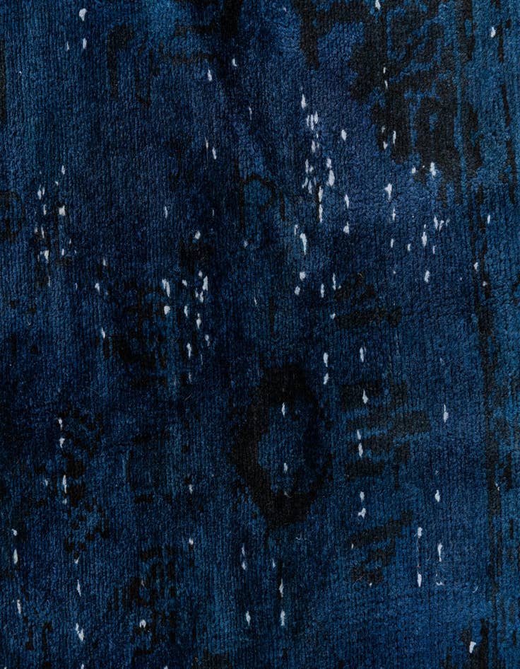 Detail image of  4' 7 x 5' 8  Hand Knotted Ultra Vintage Persian Wool Rug