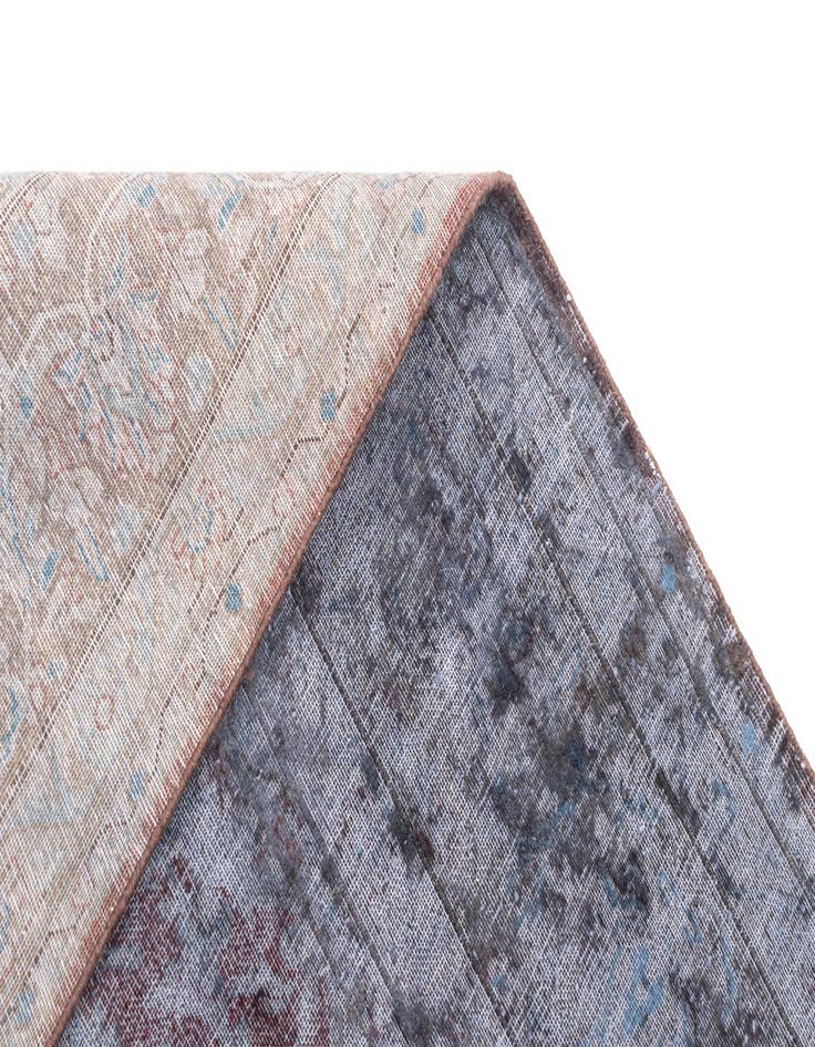 Detail image of  9' 6 x 12' 7 Vintage Royal Wool Rug