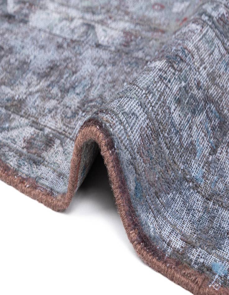 Detail image of  9' 6 x 12' 7 Vintage Royal Wool Rug