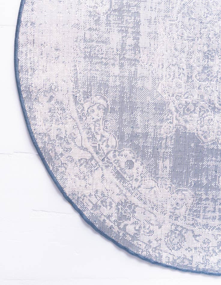 Detail image of  6' x 6' Estate Round Rug
