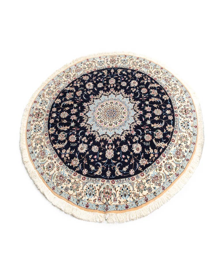 Detail image of  6' 8 x 6' 8 Nain Round Rug