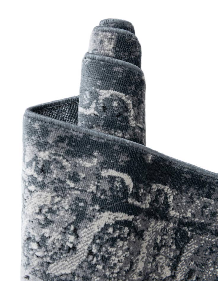 Detail image of  2' x 6' 9 Eliza Runner Rug