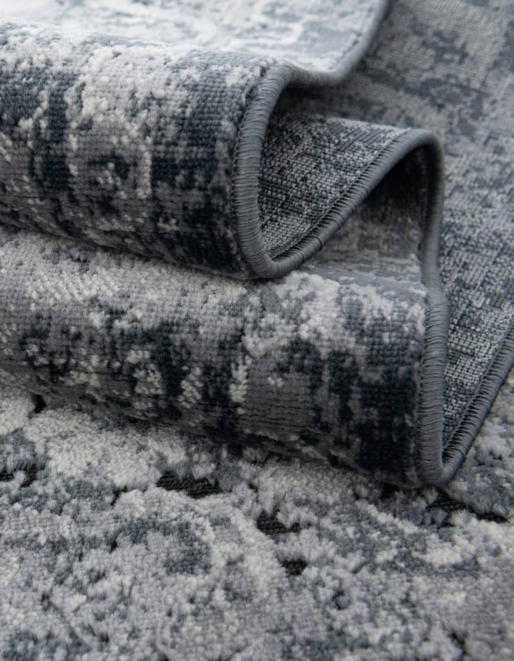 Detail image of  2' x 6' 9 Eliza Runner Rug