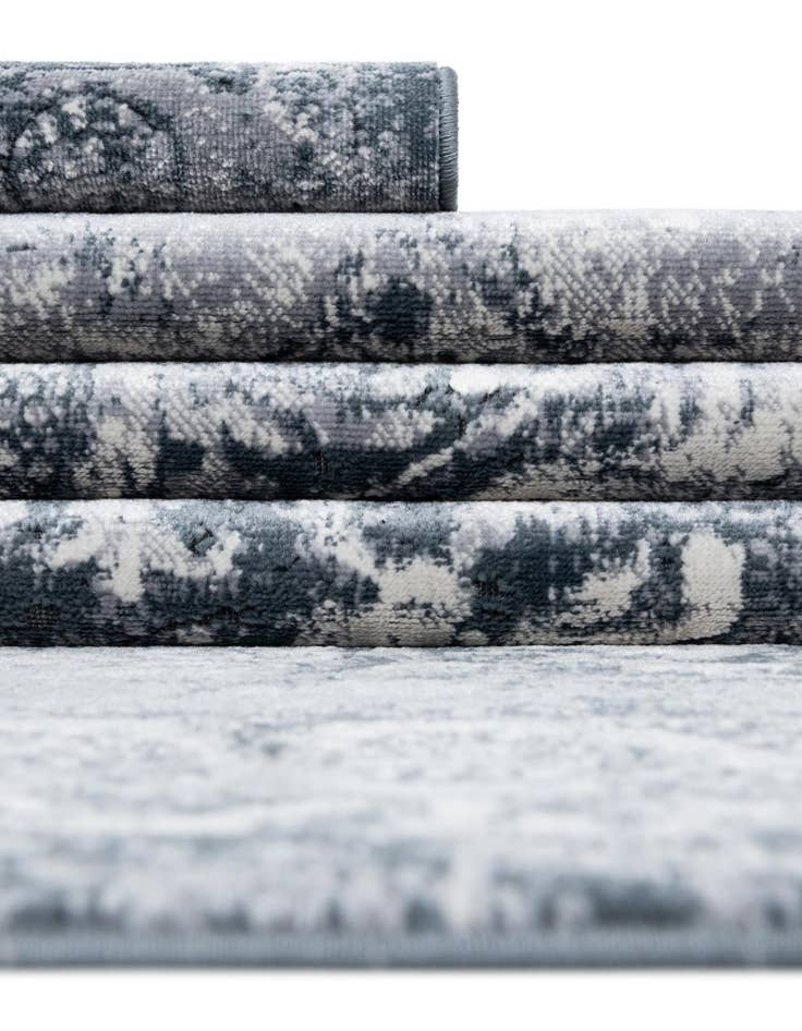 Detail image of  2' x 6' 9 Eliza Runner Rug