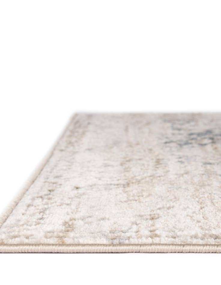 Detail image of  2' 7 x 10' Eliza Runner Rug