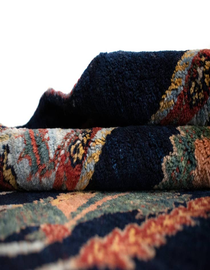 Detail image of  3' x 9' 5 Luribaft Runner Rug