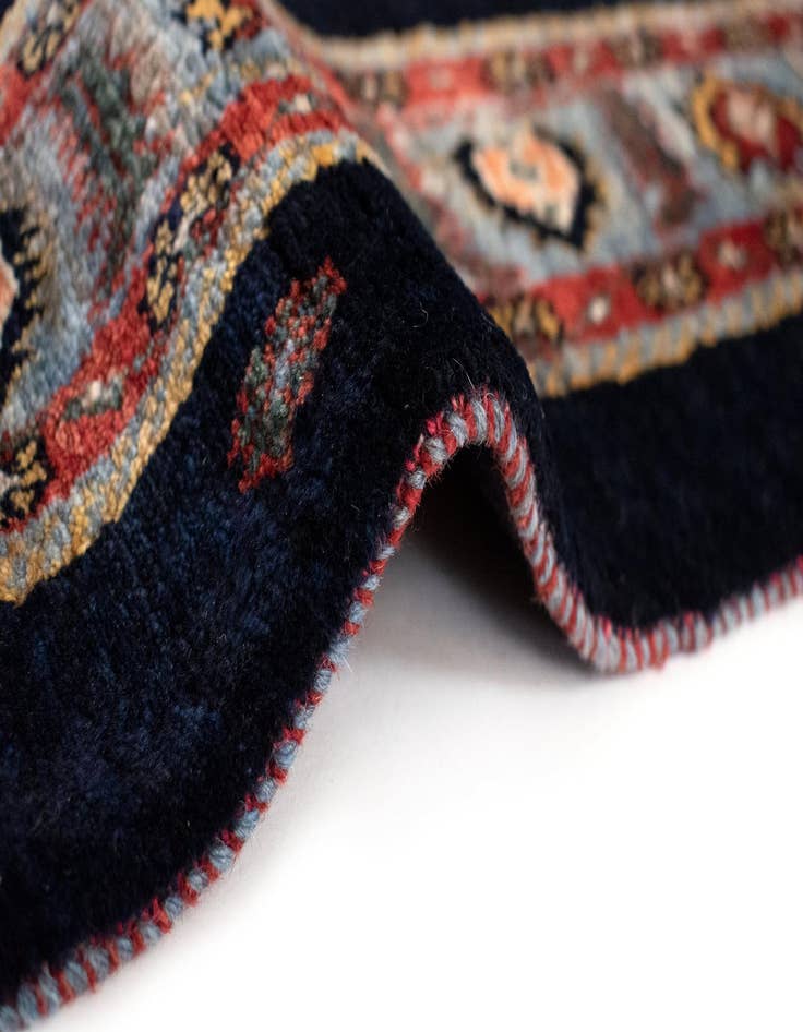 Detail image of  3' x 9' 5 Luribaft Runner Rug